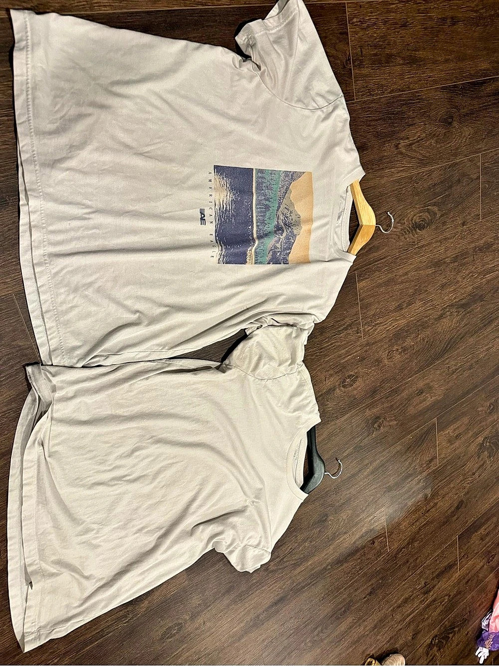 American eagle Abstract Graphic Tee Size Large